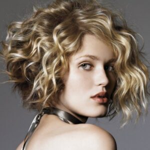Hairstyles, Hair Colors and Haircuts for Women
