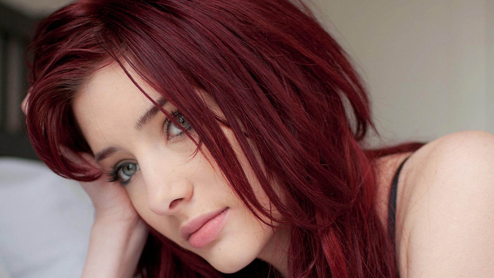 Dark red hair