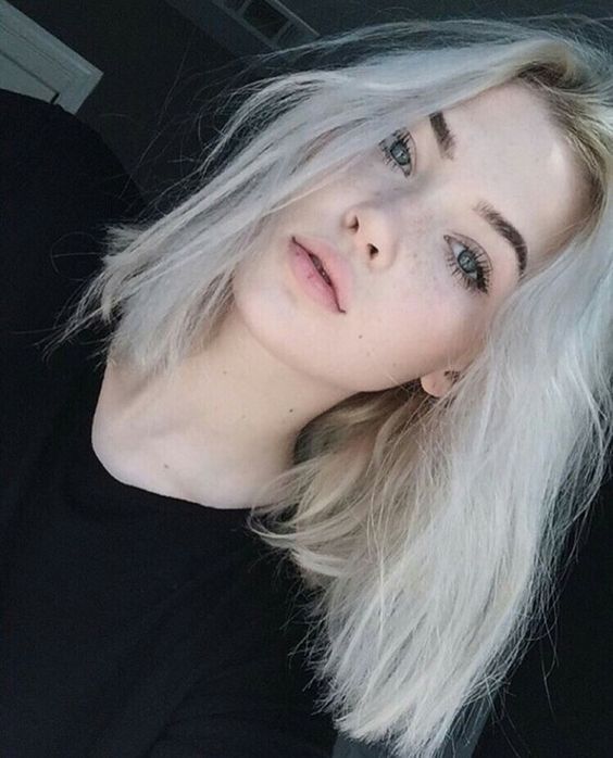 girl strips deep winter in Blonde