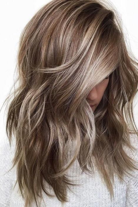 Ashy Base with Delicate Caramel Highlights
