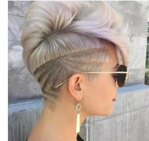 Super Cool Pixie with Edgy Tramlines