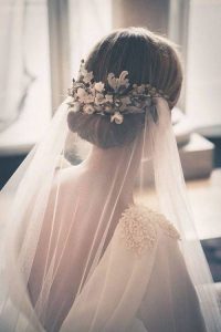 bridal veil with flowers