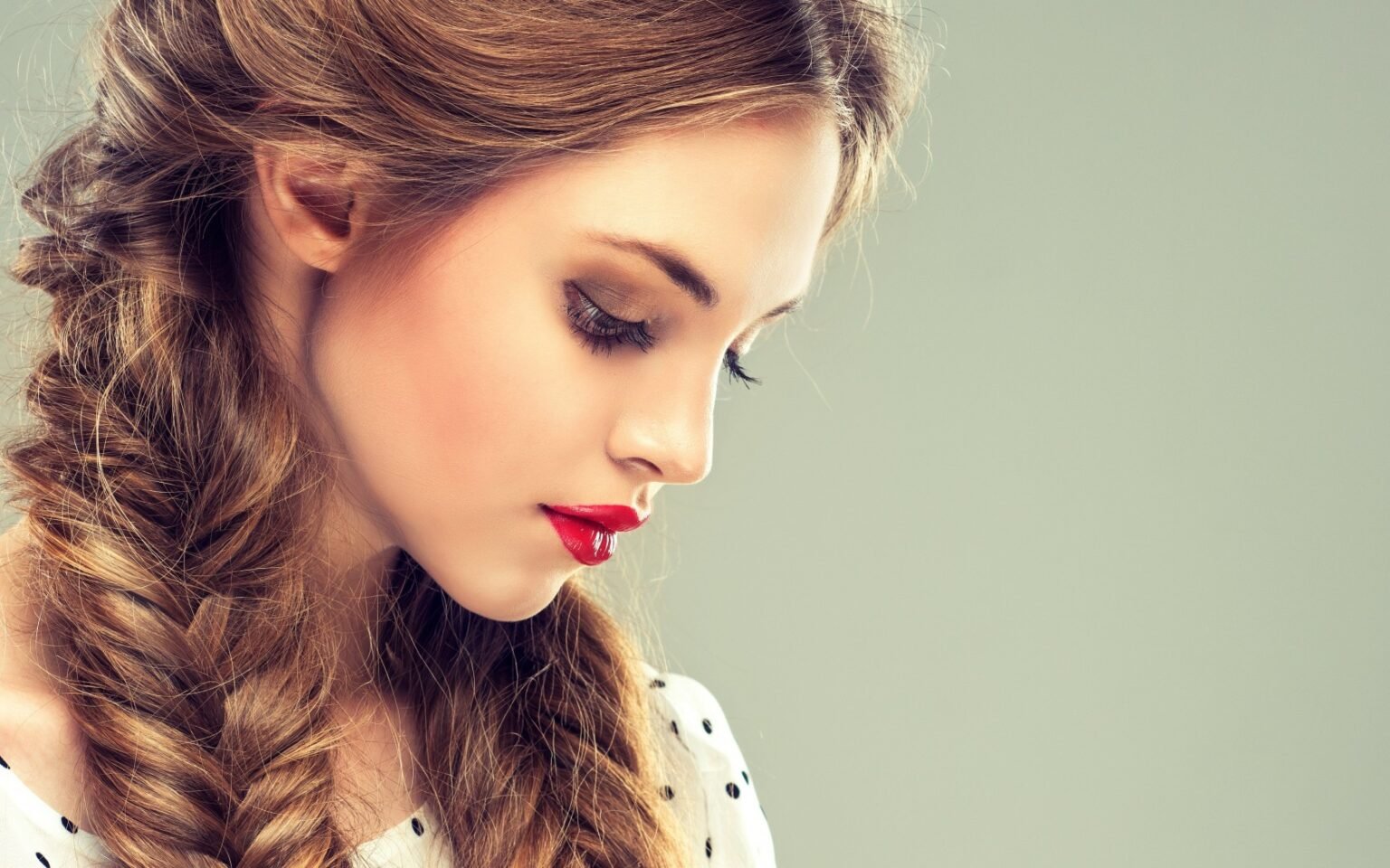 Top 21 Fishtail Braid Hairstyles You'll Love!