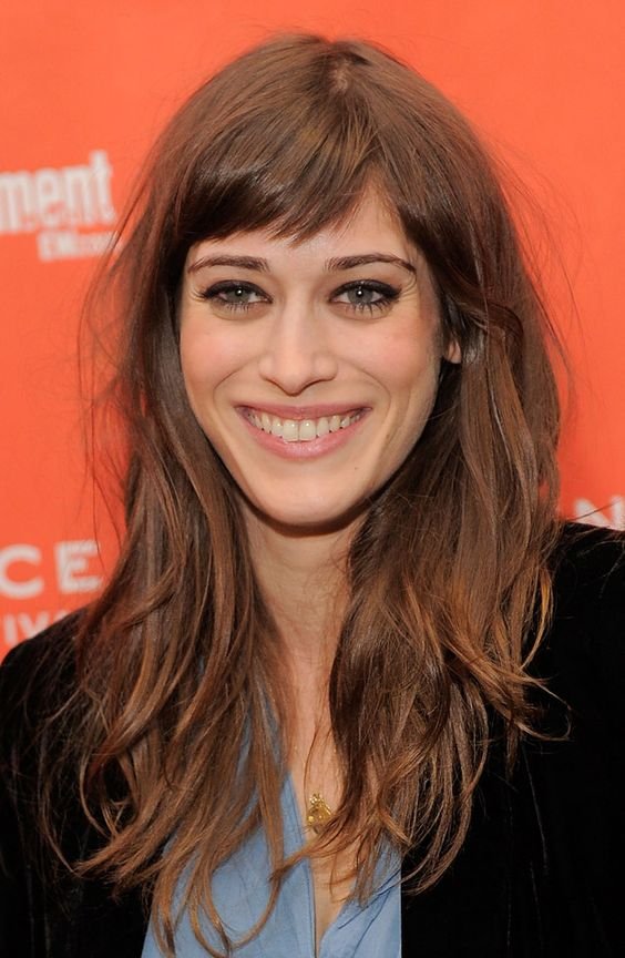 50 gorgeous side swept bangs hairstyles for every face shape