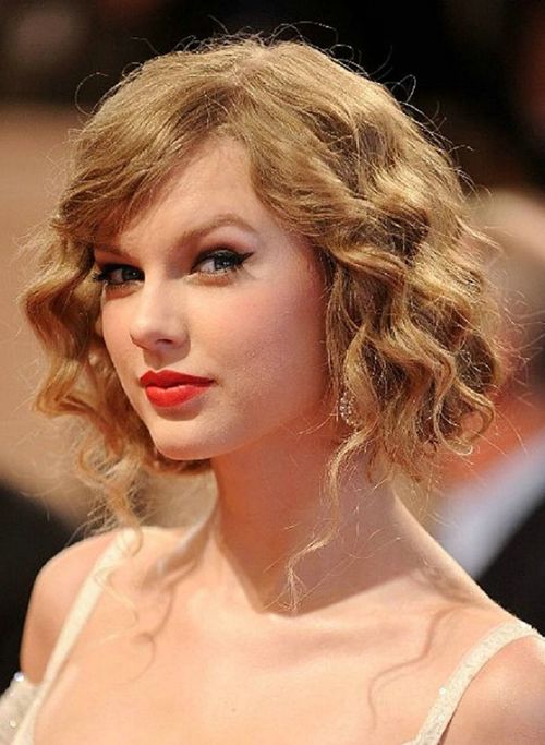 The Prettiest Prom Hairstyles for Short Hair  Hair for Prom