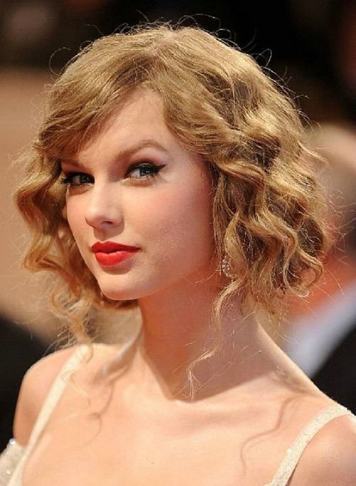 Prom Hairstyles For Very Short Curly Hair