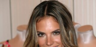 45 Brown Hair with Blonde Highlights Looks Brown Hair with Blonde Highlights