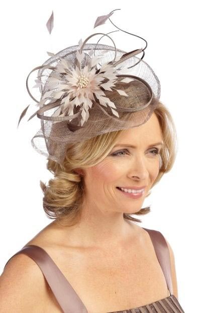 Hairstyles For Weddings With Fascinator