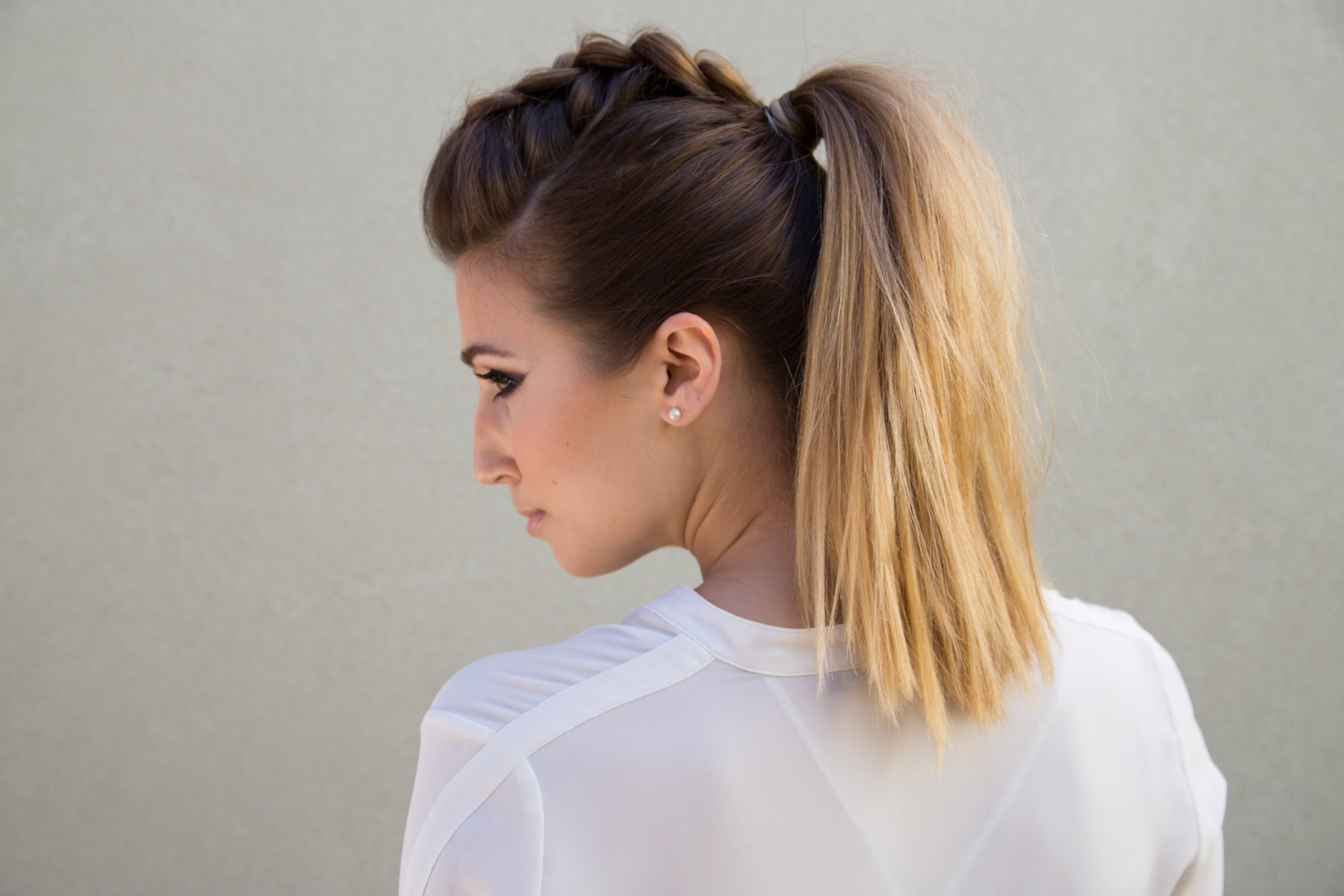 35 Easy Updos You'll Love To Try!  Easy Updo Ideas
