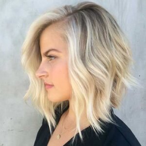 blonde wavy bob