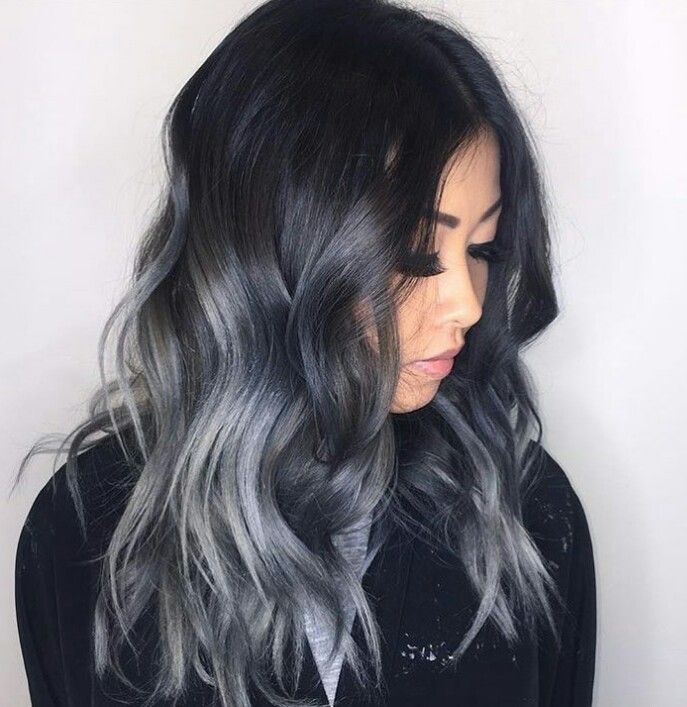 The Best Antique Chic Black To Grey Ombre Hairstyles