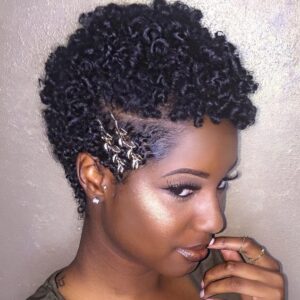 tapered curls with accessories