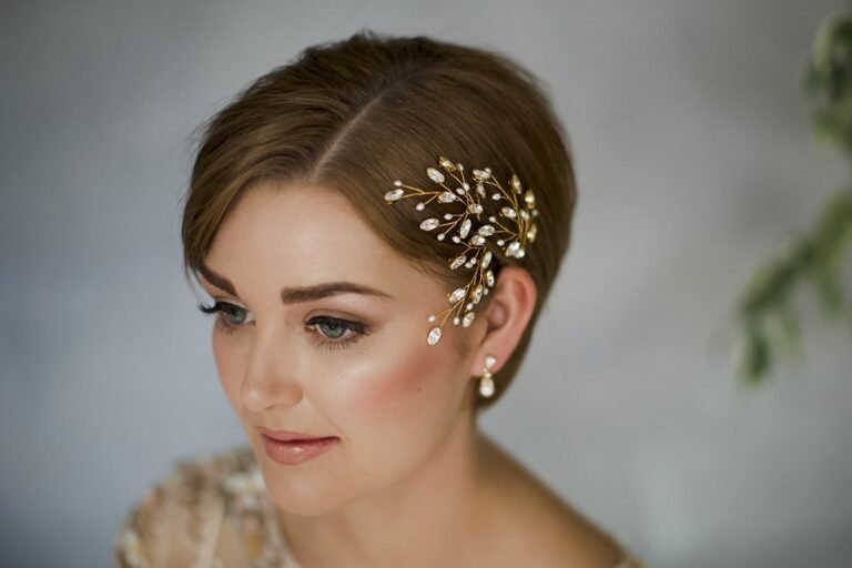 Wedding Hairstyles For Short Hair