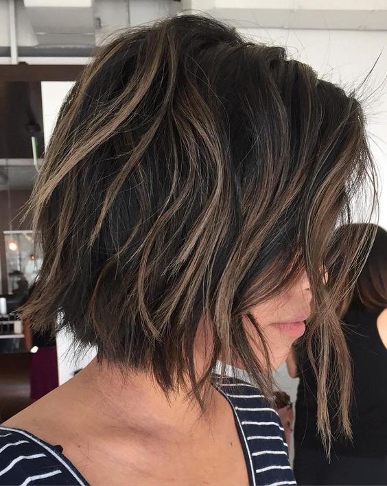 30 Layered Bob Haircuts For Weightless Textured Styles