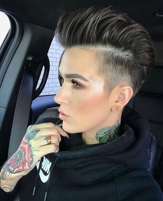 60 Modern Shaved Hairstyles And Edgy Undercuts For Women Part 21 