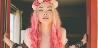 30 Boho and Hippie Hairstyles