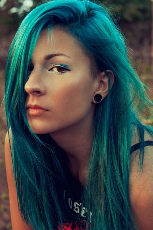 30 Teal Hair Dye Shades And Looks With Tips For Going Teal | Free Hot ...