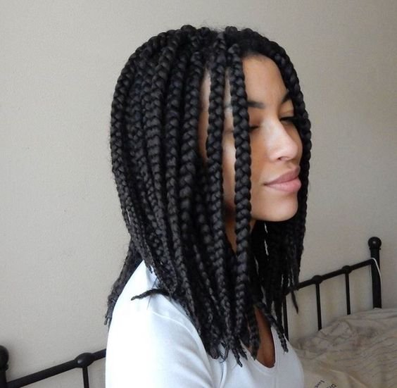 Featured image of post Shoulder Length Short Box Braids Styles