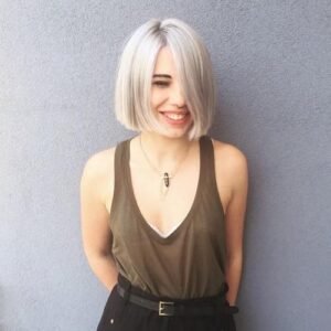 short blunt bob
