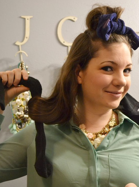 How to Curl Your Hair Without Heat: No Heat Curls Tutorials