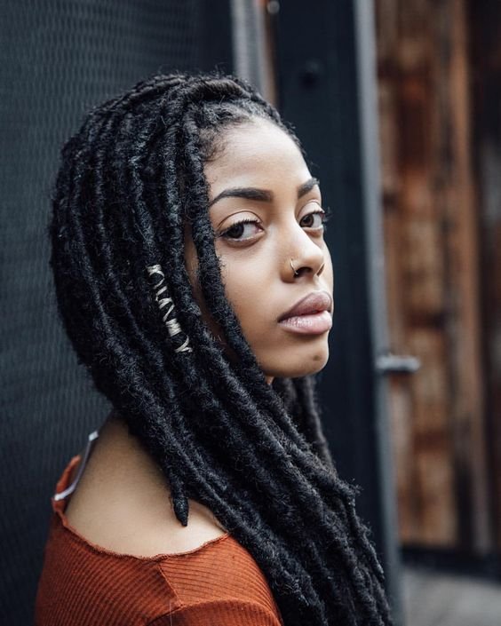 40 Long And Short Faux Locs Styles And How To Install Them