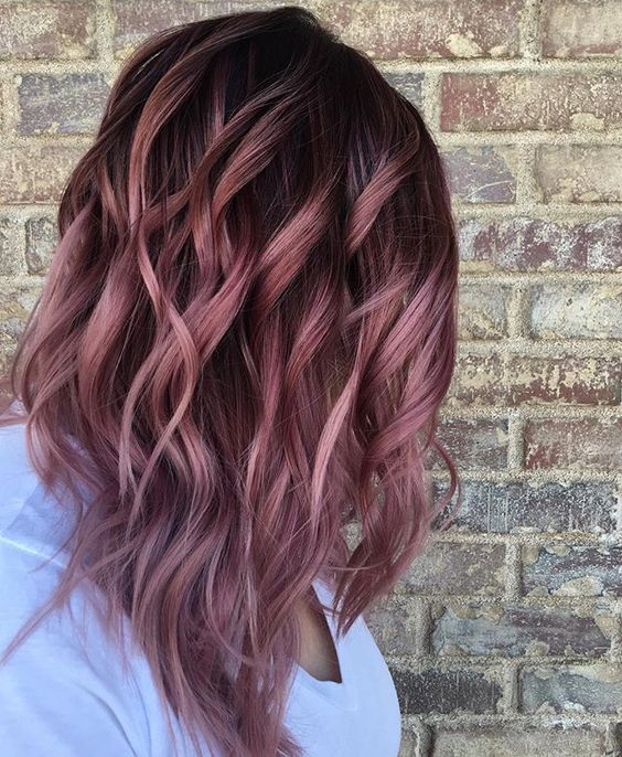 35 of the Best Pink Highlight Hairstyle Ideas to Slay