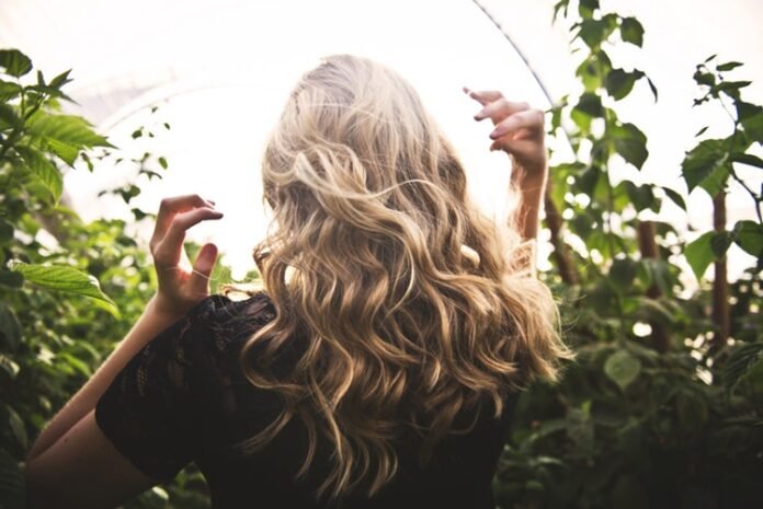 Tortoiseshell Hair Trend