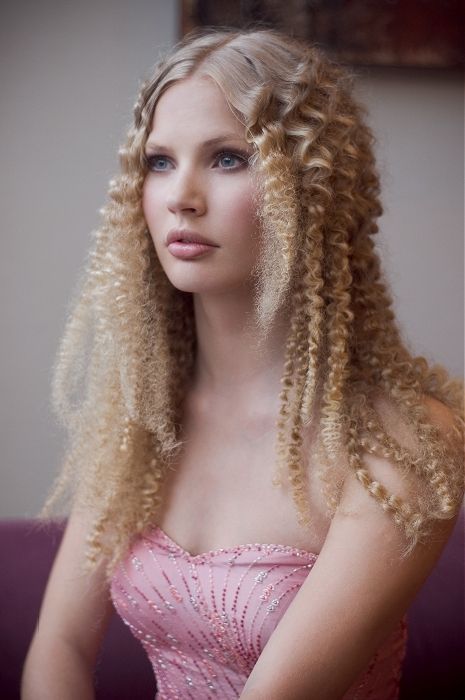 Crimped Hair Trend | How to Crimp Hair