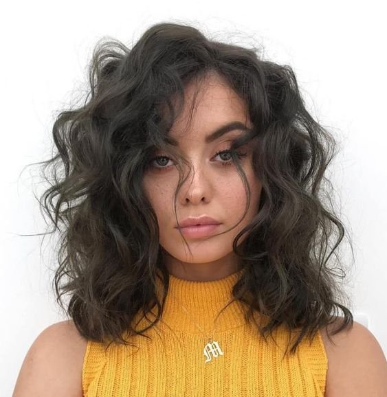 The 33 Trendiest Curly Haircuts And Styles To Try In 2023  Haircom By  LOréal