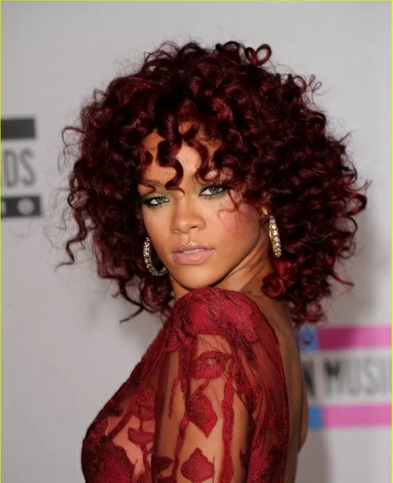 rihanna bob