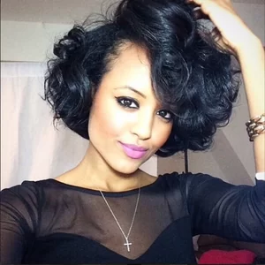 Short Natural Curly Hairstyles: Extreme Side Part