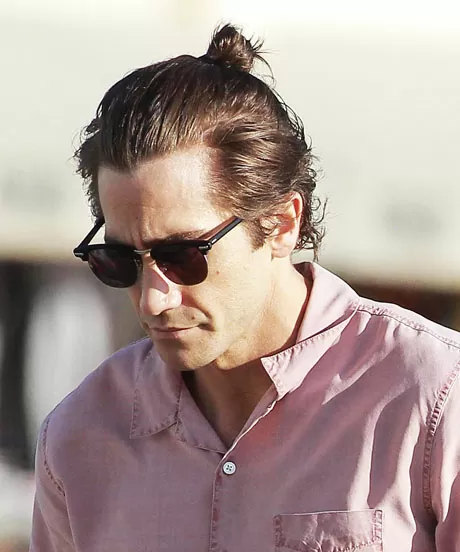 jake gyllenhaal long hair