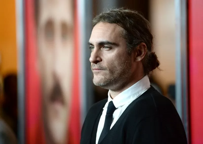 long hair styles for men