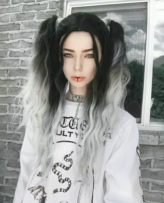 silber ombre pigtails