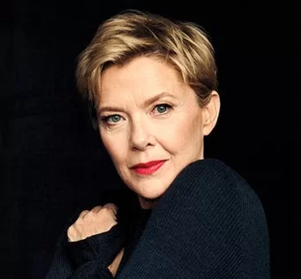 layered short hairstyle