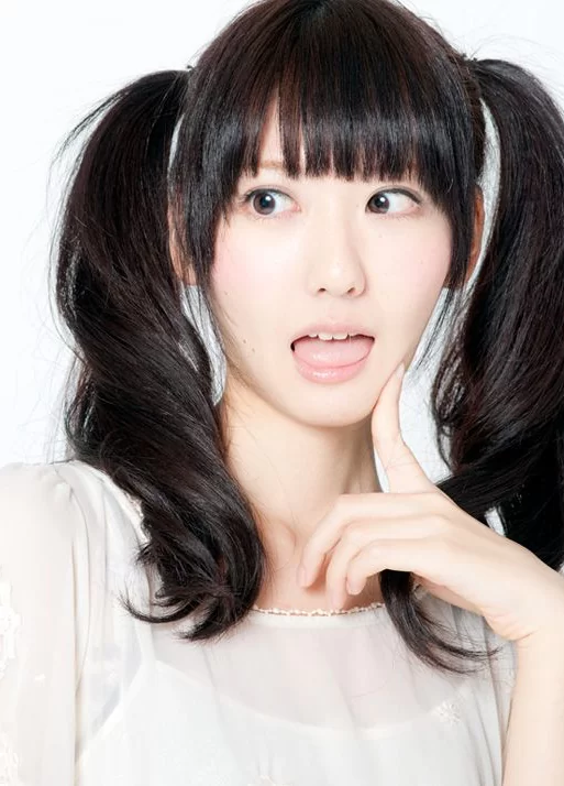 ultra girly pigtails