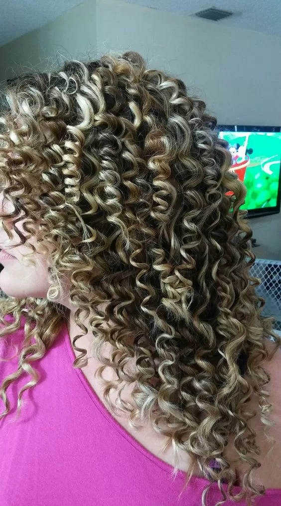 highlighted pencil curls