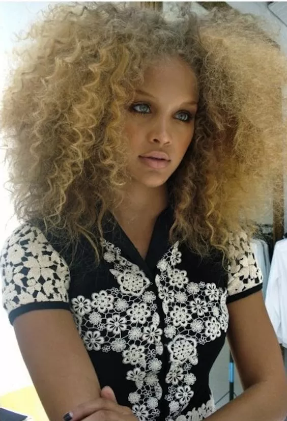 sandy blonde spiral curls