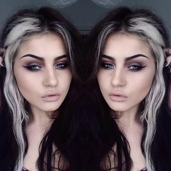 asymmetrical blonde streak