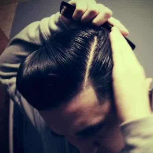 How to use pomade hair