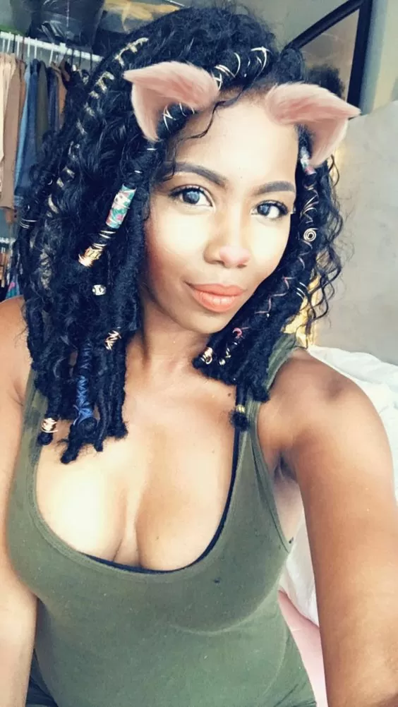 short messy faux locs
