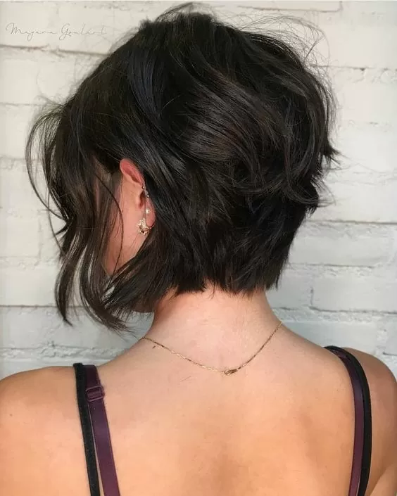 short bob for fine hair