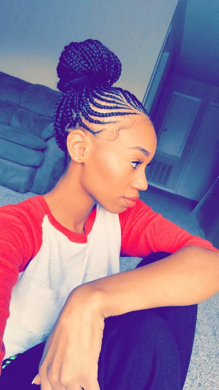 Big Bun Flowy Feed In Braids