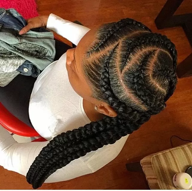 Deep Zig Zag Feed In Braids