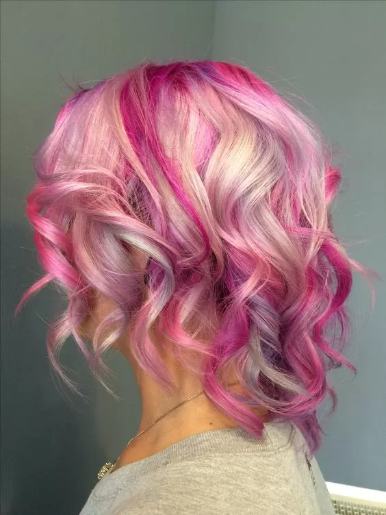 Multi-Tonal Pink Highlights