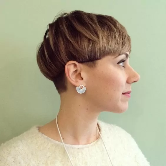 Short Pageboy with Undercut