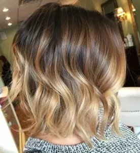 Wavy Bob with Golden Caramel Balayage