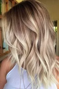 balayage blonde warm tone