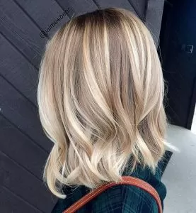 simple blonde highlight