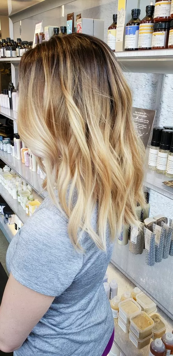 Honey Blonde Rooted